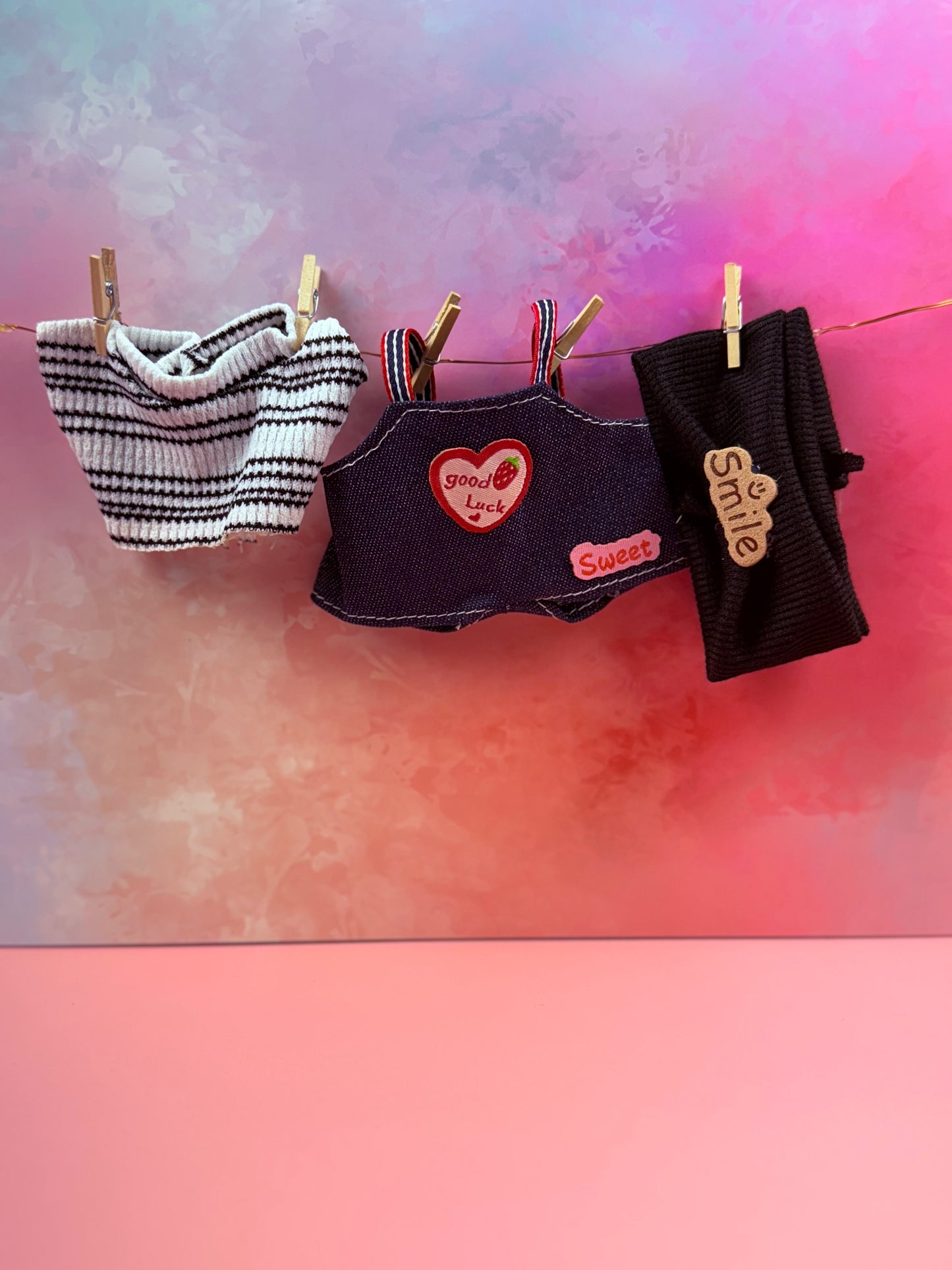 Smile Headband & Lucky‑Sweet Denim Shorts