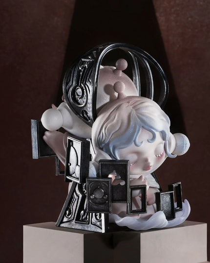 SKULLPANDA - The Paradox Series Blind Box Figures