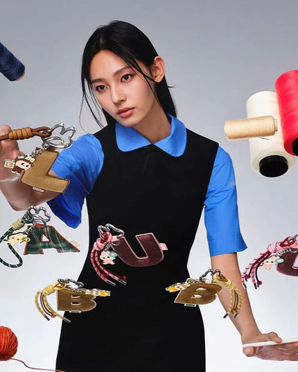 [Pre-Order] LABUBU - Pin for Love LETTERS Pendant Blind Box (A-M and N-Z）