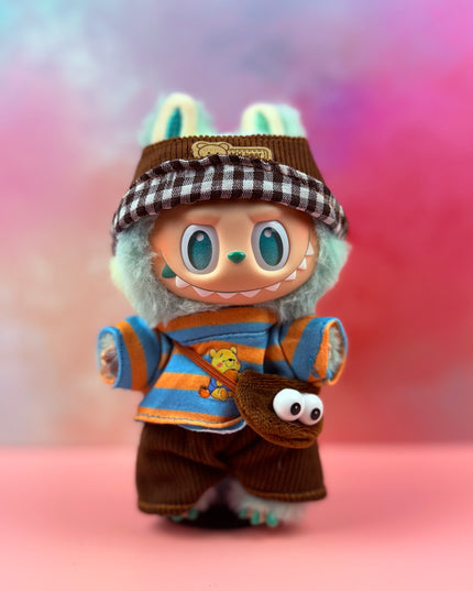 Gingham‑Brim Visor & Pooh‑Stripe Corduroy