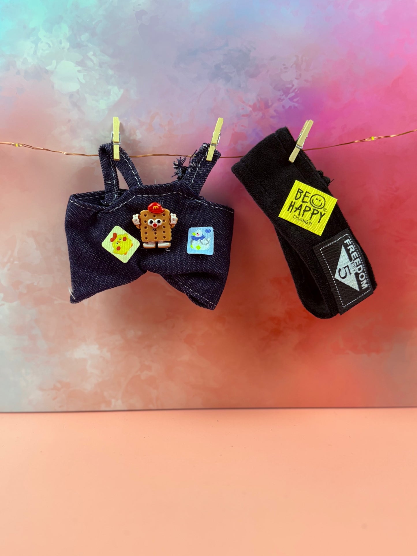 Peach‑Fur Body in Patch‑Adorned Denim