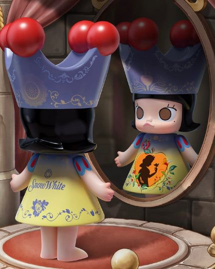 MEGA ROYAL MOLLY 400% - SNOW WHITE