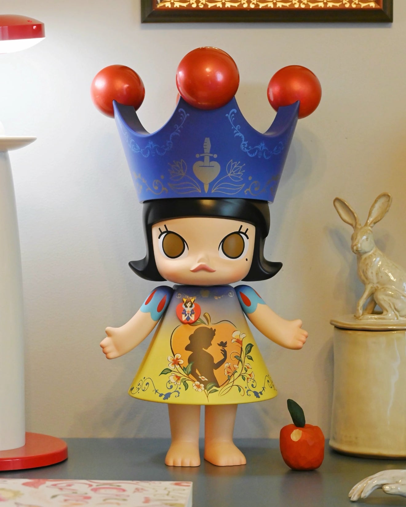 MEGA ROYAL MOLLY 400% - SNOW WHITE
