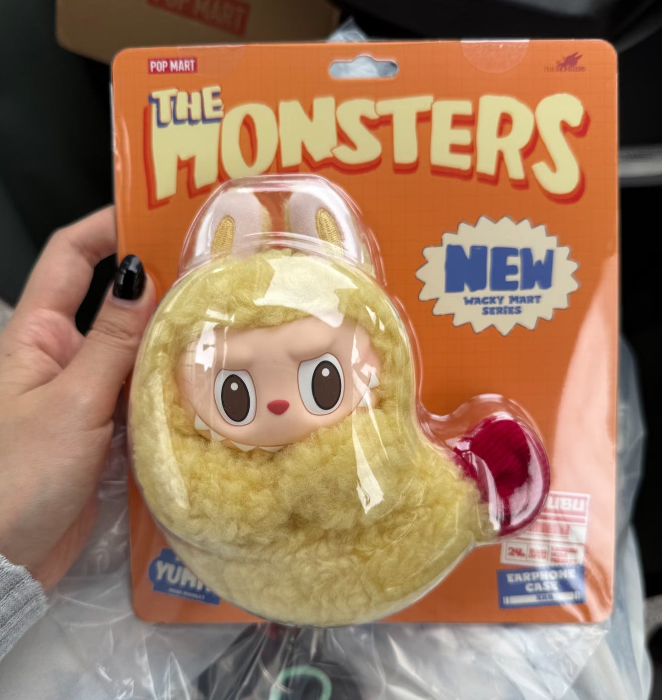 [Pre-Order] Labubu - Tempura  Earphone Case Hanging Card Plush Pendant