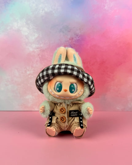Labubu - Tiny Explorer