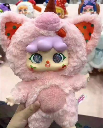 MIGO 400% Give Yourself A Hug Plush Series