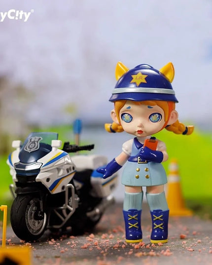 Laura Space Capsule The Werewolves Tea Party