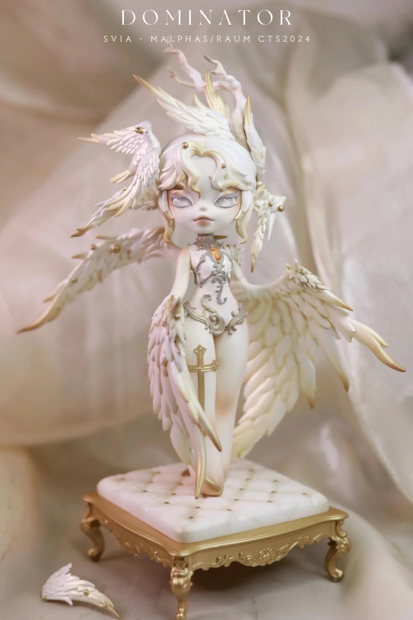 [Pre-Order] DOMINATOR - Limited Edition Figures
