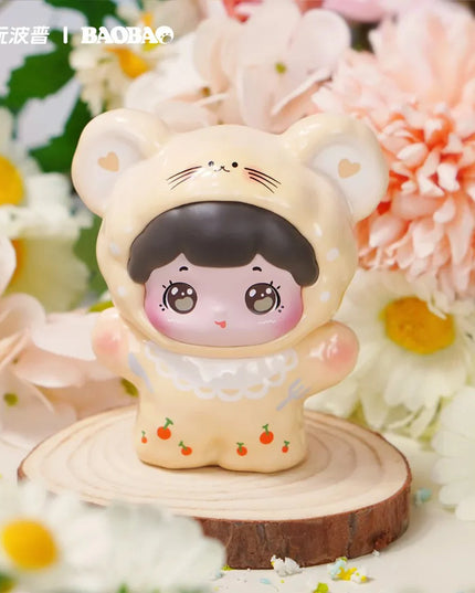 BaoBao's Pet Store Flora and Peach Blossom Beans