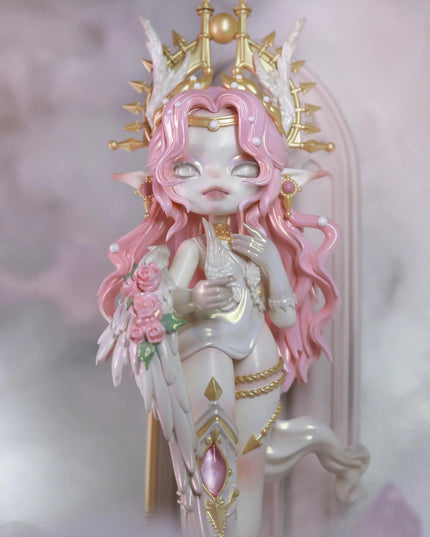 [Pre-Order] DOMINATOR - Limited Edition Figures