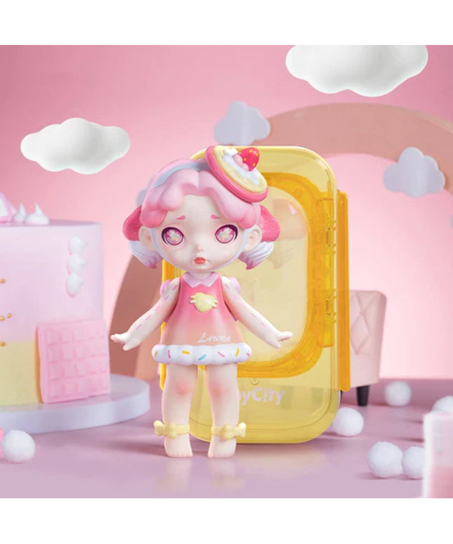 Laura Capsule Sweet Monster Space Series