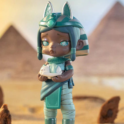 Laura Capsule Sweet Monster Space Series