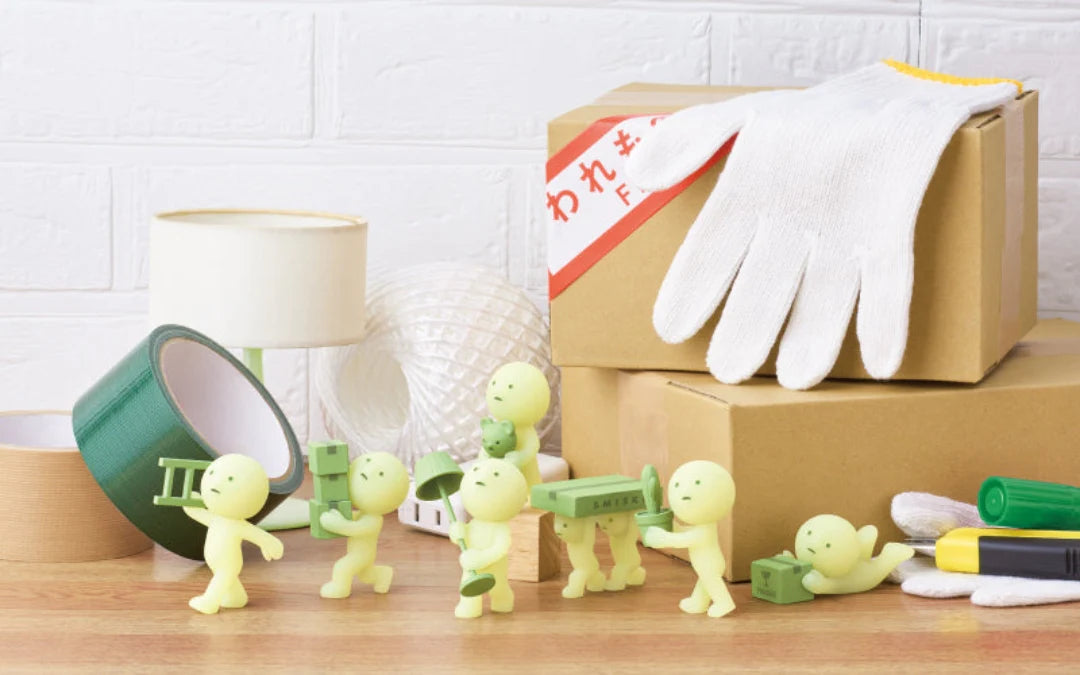 Smiski - Mini Figure Moving Series Blind Box