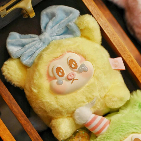 THE SLLO - Flying Pig Pendant Plush
